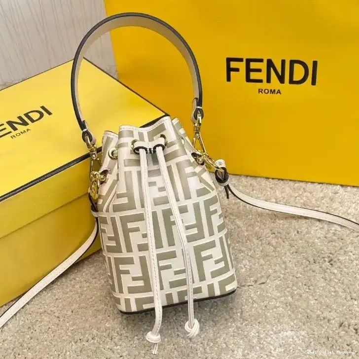 HOT Fendi Motif Calf White Bucket In Bag Mon Leather Tresor FF Mini 0420